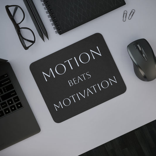 Desk Mouse Pad 'Motion beats Motivation'